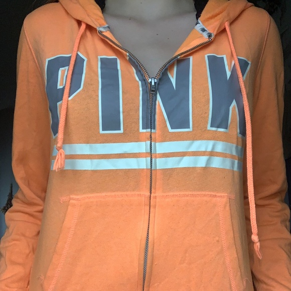 Pink Sweater - Picture 1 of 3